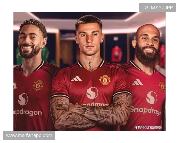 曼联全新进攻三叉戟折翅一翼，红魔名宿呼吁球迷保持耐心